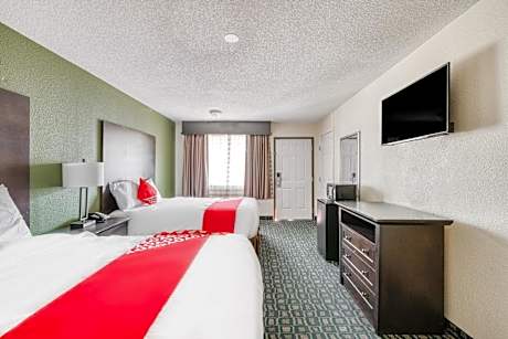 3 Queen Bed