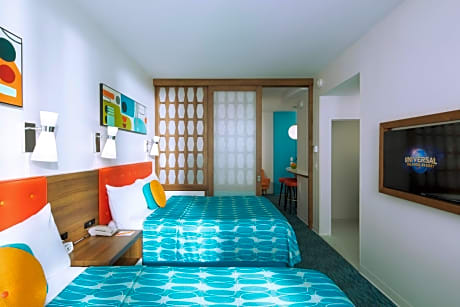 Family Suite with Partial Pool View - Exterior Entry (Includes Early Park Admission)