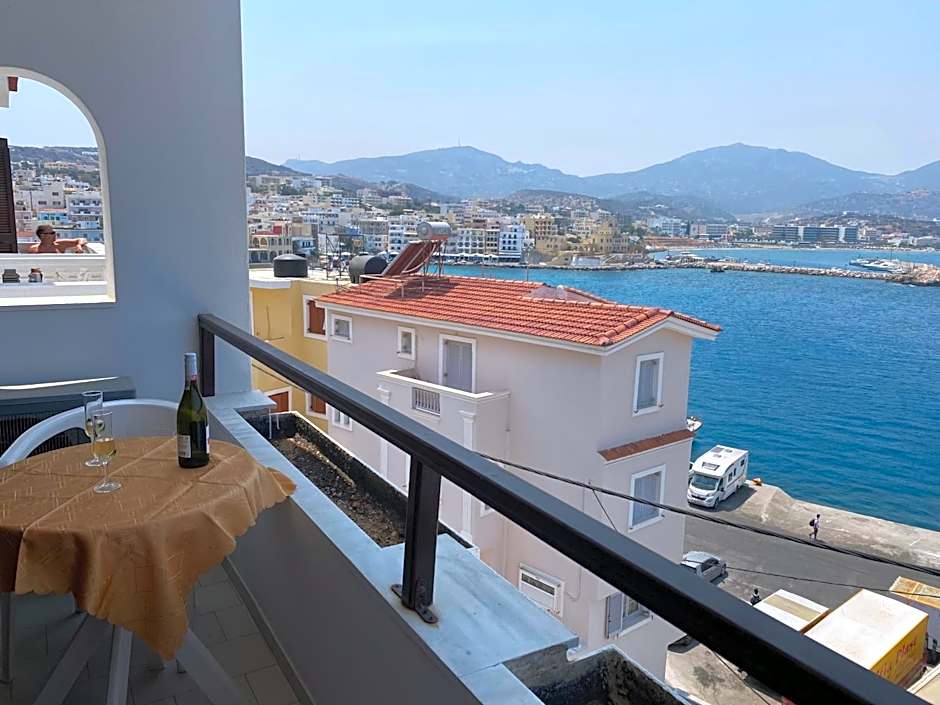 Dolphin Hotel Apartments