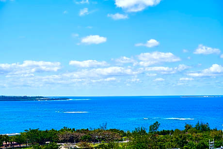 Infinity Deluxe Room 4 Beds with Sea View - Top Floor