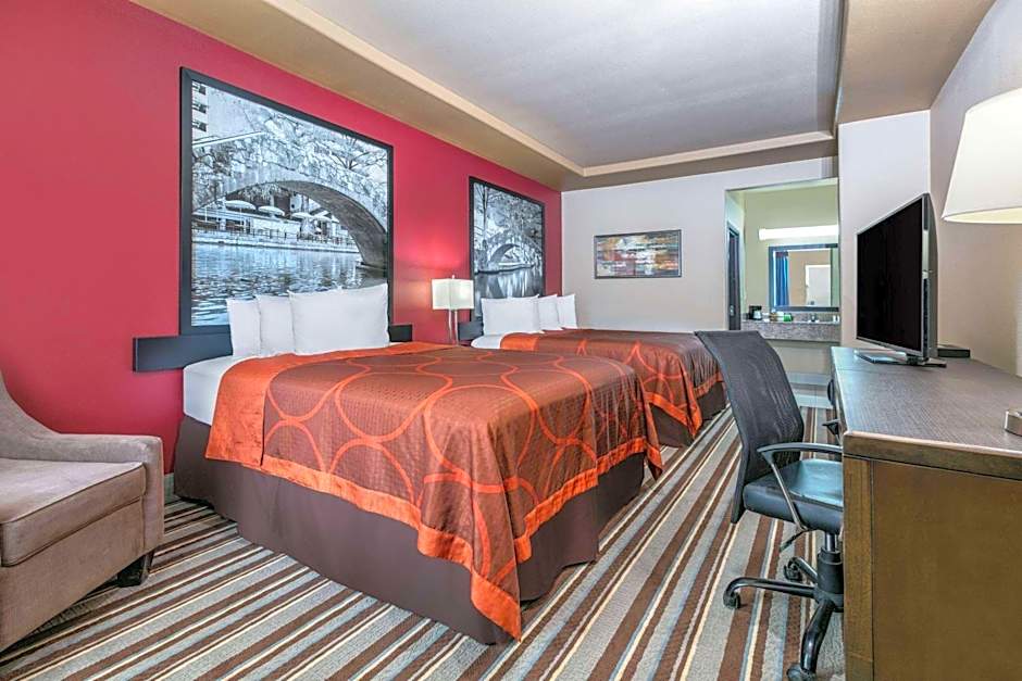 Super 8 by Wyndham Karnes City