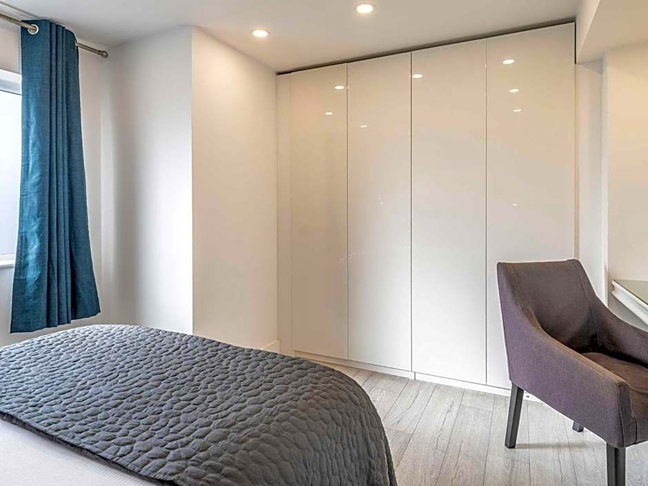 Chelsea Cloisters Serviced Apartments