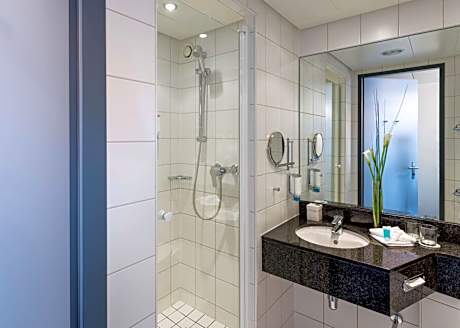 Essential Triple Room