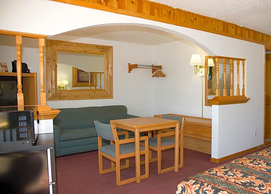 North Country Inn And Suites