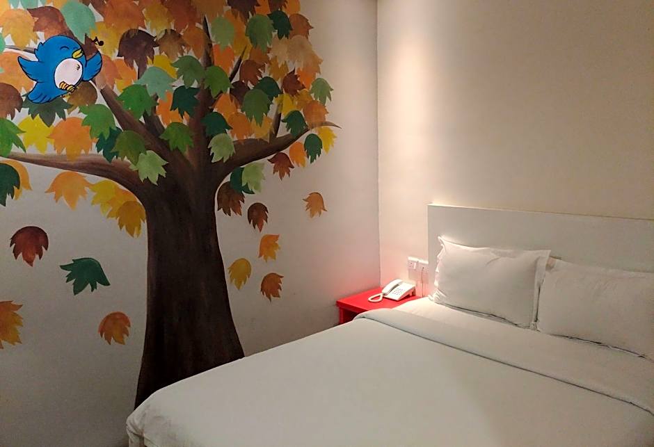 Hotel Strawberry Fields