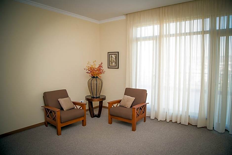 Hotel Beaumonde Garden