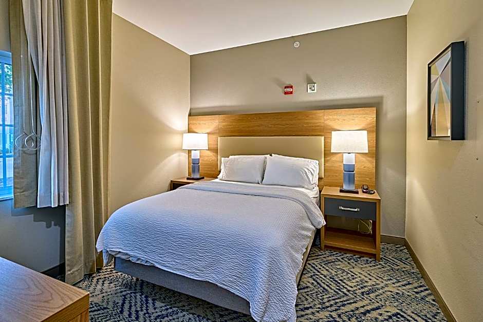 Candlewood Suites Peoria At Grand Prairie Hotel By IHG