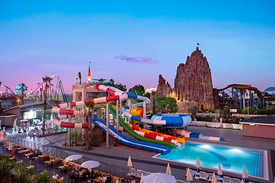 Aydinbey Queen's Palace & Spa - Ultra All Inclusive