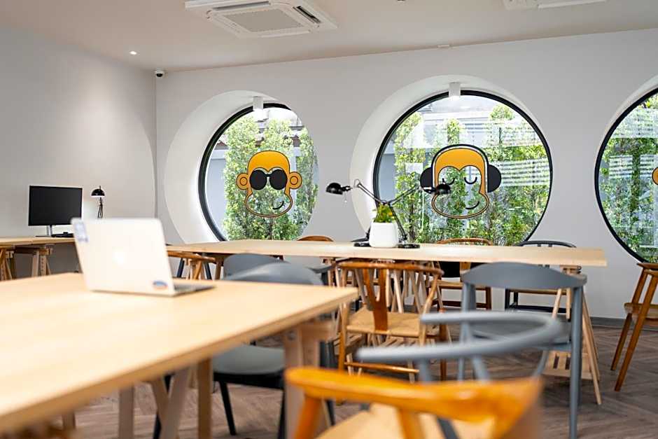 Blu Monkey Hub and Hotel Krabi Town