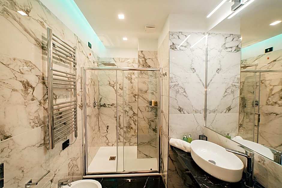 Aron Only Suites Bed and Breakfast