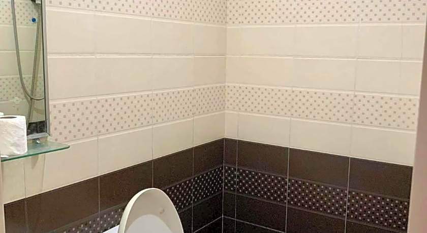 Adelaida Pensionne Hotel