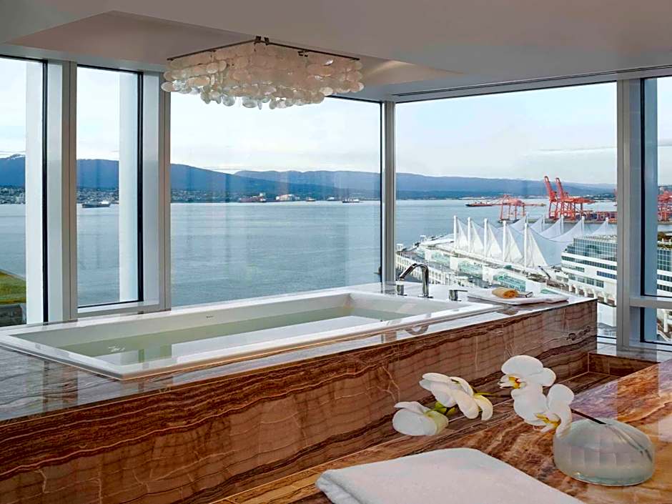 Fairmont Pacific Rim