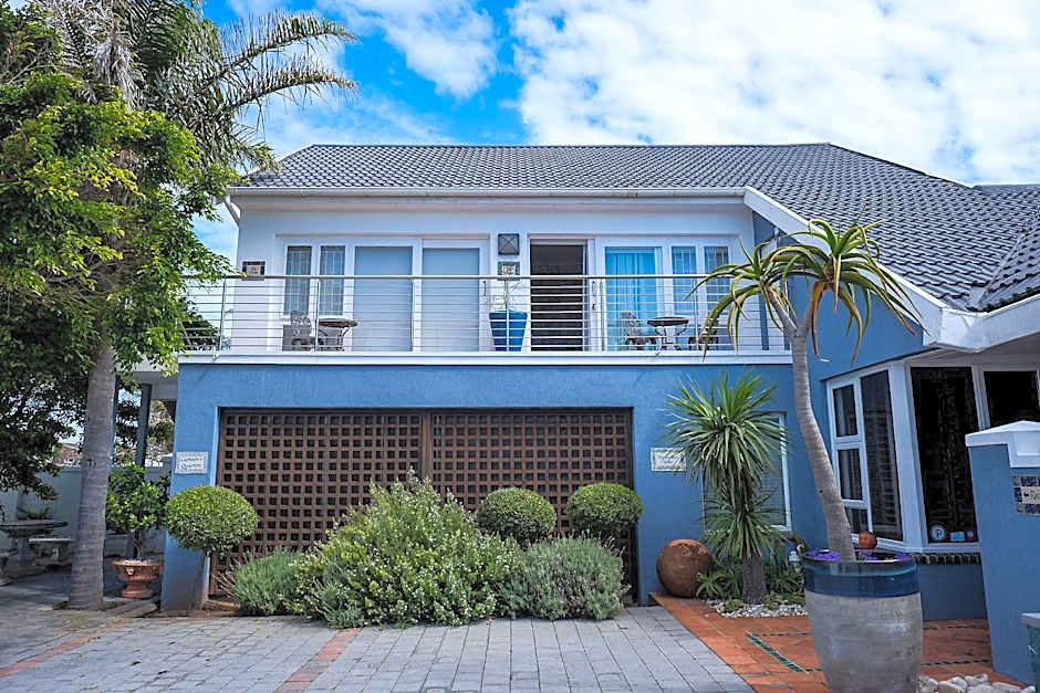 Admiralty Beach House