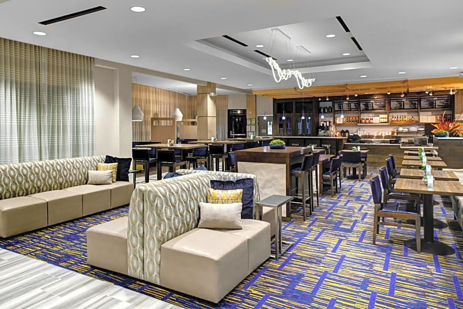 Courtyard by Marriott Carrollton