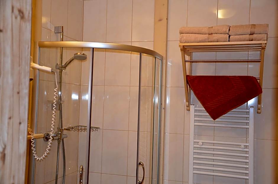 Pension zum Schreiner