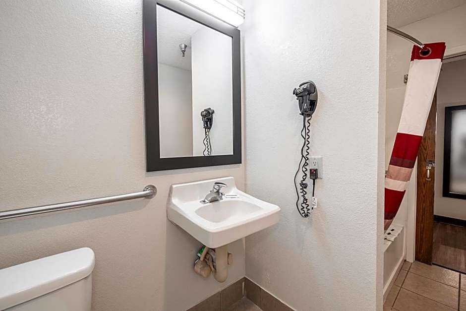 Red Roof Inn Springfield