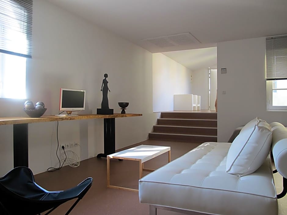 B&B Bloc G