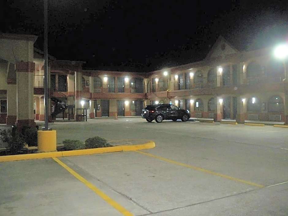 Scottish Inn and Suites Beaumont