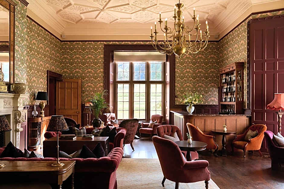 Dumbleton Hall