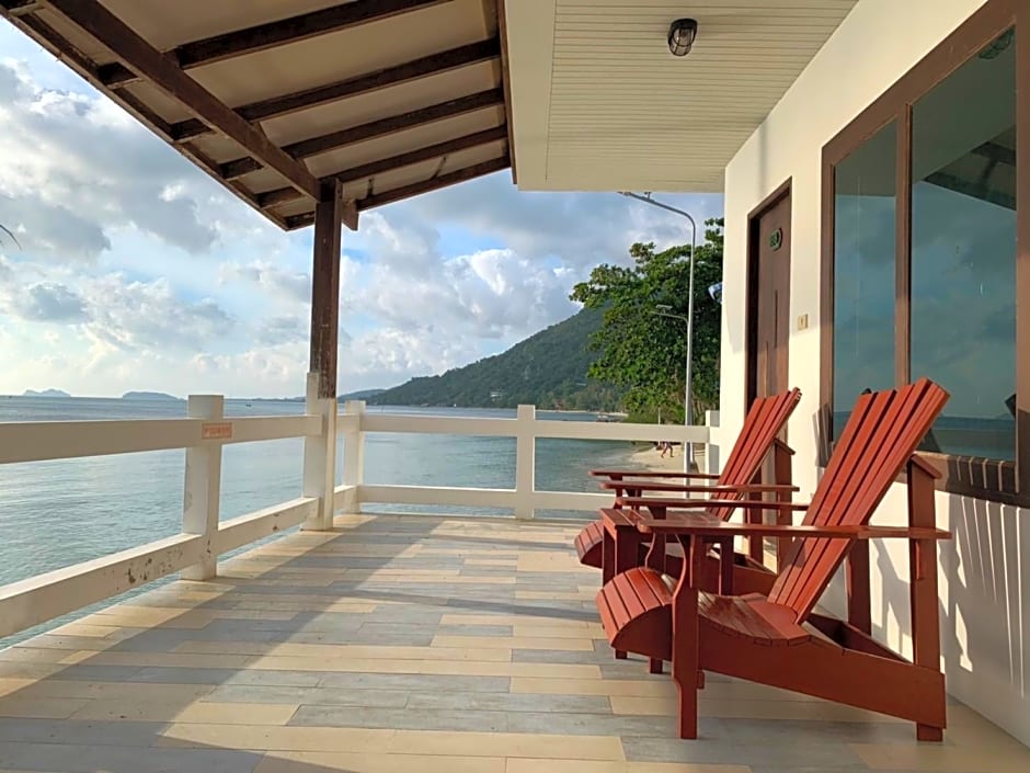 Neptune's Villa Hotel