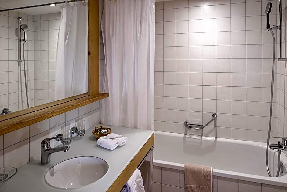 Hotel Alpenrose Wengen - a family affair since 1881