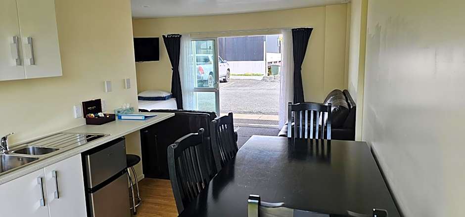 Twin Coast Adventures