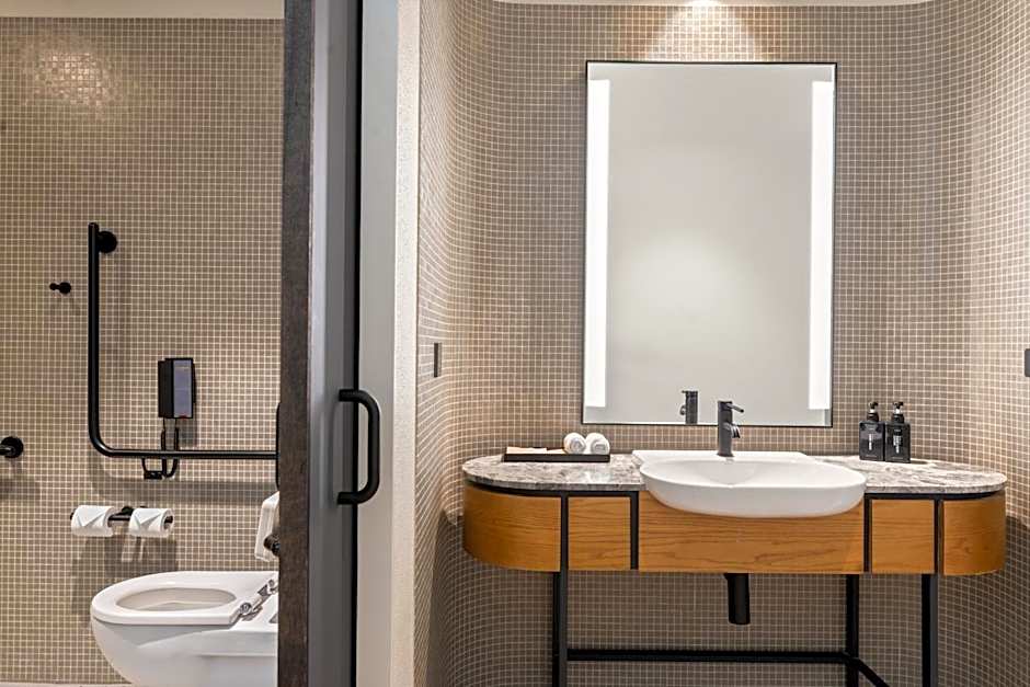 Crystalbrook Kingsley