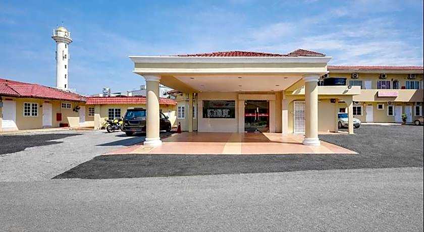 Bangi Lanai Hotel