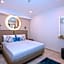 A Suite Side