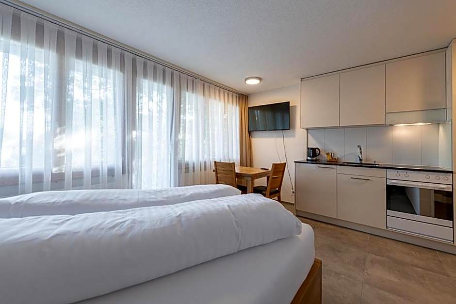 Noah Hotel