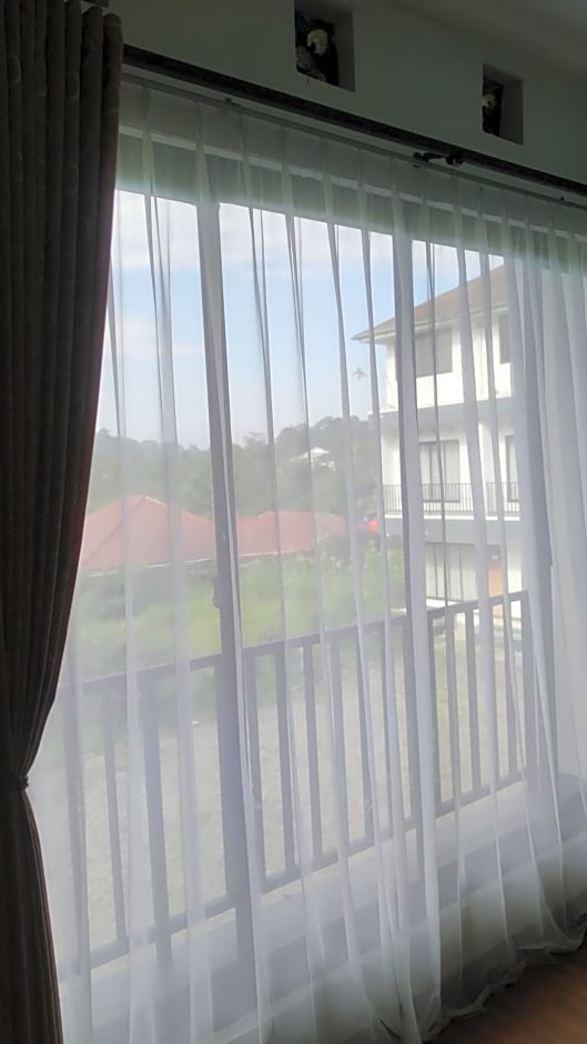 PUNCAK VILLAGE HOTEL & KAMPUNG MAIN ANAK