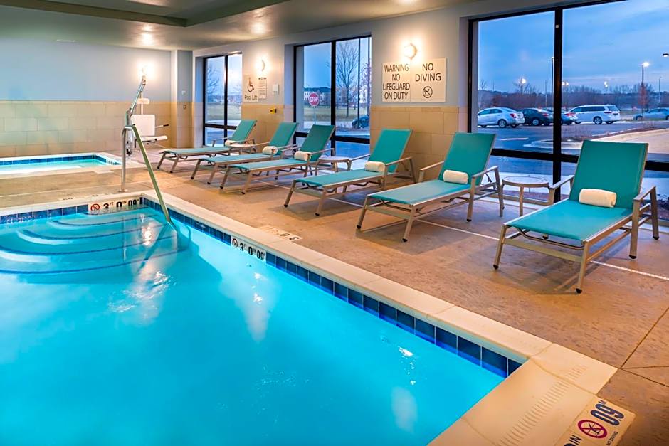 Holiday Inn Express and Suites Romeoville Joliet North By IHG