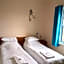 Dolphins Hotel