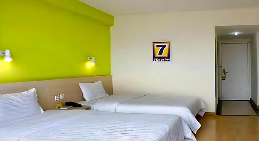 7 Days Inn Ji Xian Bao Wei Road Branch