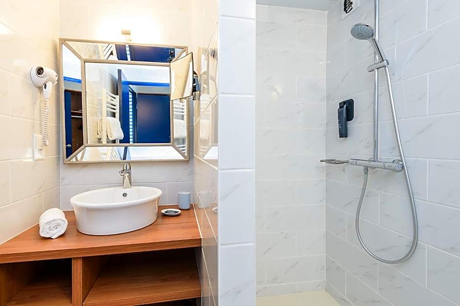 Baya Hotel