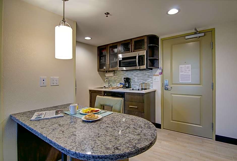 Candlewood Suites : Richmond - West Broad By IHG