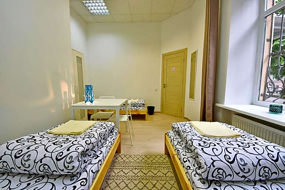 Laisves Avenue Hostel "Easy Kaunas"