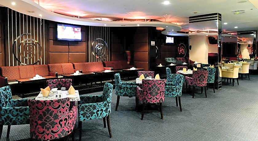 Al Olaya Suites Hotel