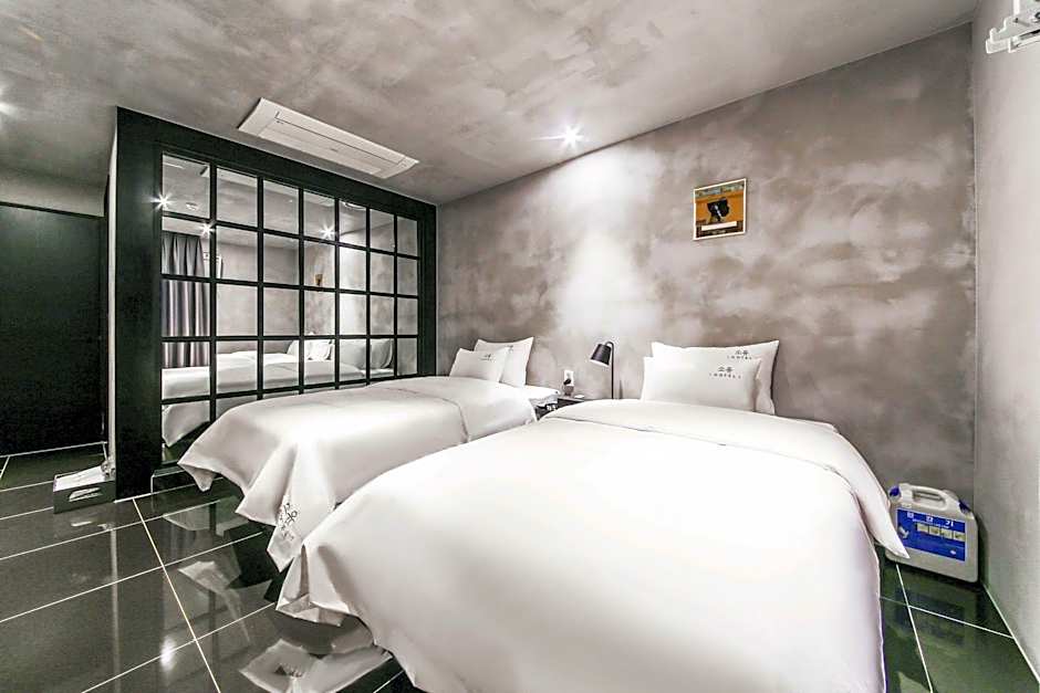 SOYU Hotel