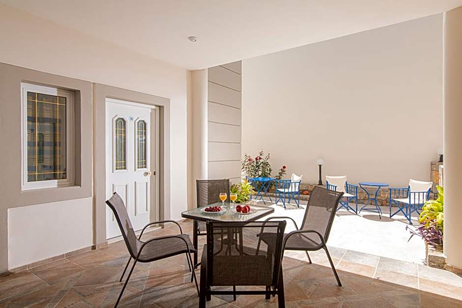 Litsa Mare Apartments