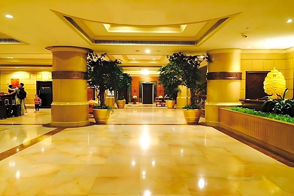 Topland Hotel