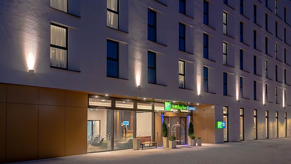 Premier Inn Mannheim City Centre