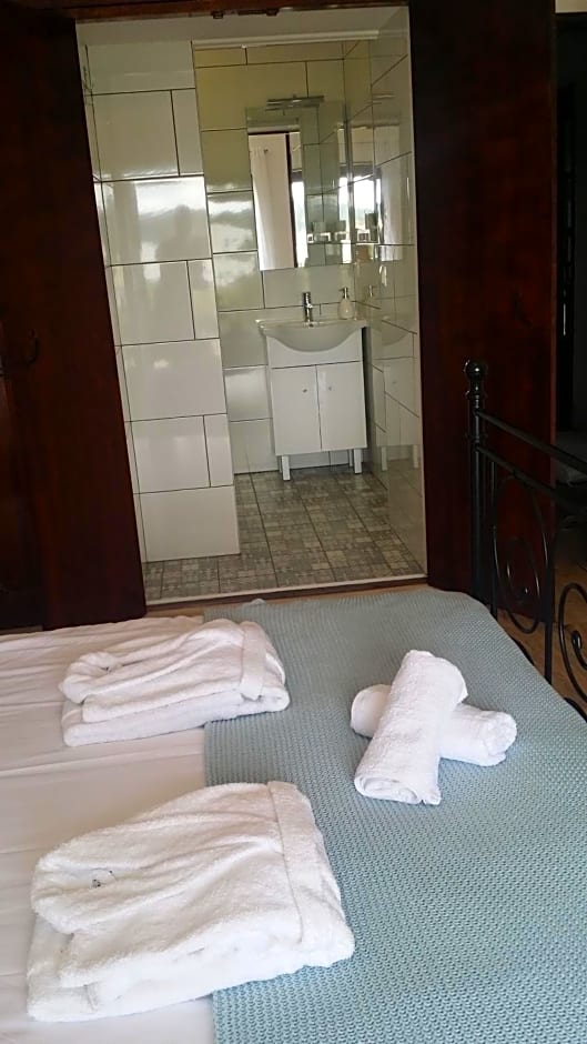 BB Silvercoast Casa das Flores