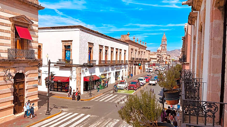 Hotel Herencia By Hosting House