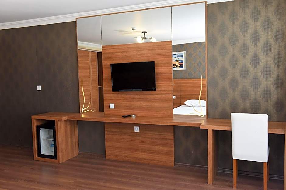 Carpediem Diamond Hotel