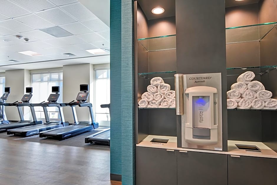 Courtyard by Marriott Jackson Madison