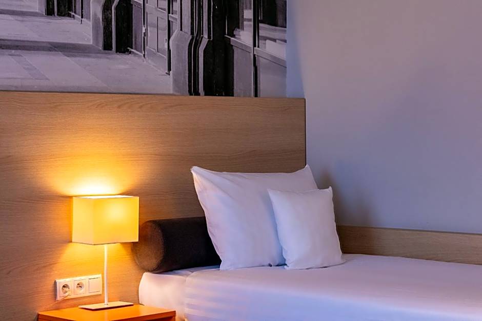 Hotel MDM City Centre