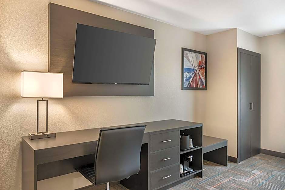 Best Western Plus Bluffton/Hilton Head Hotel