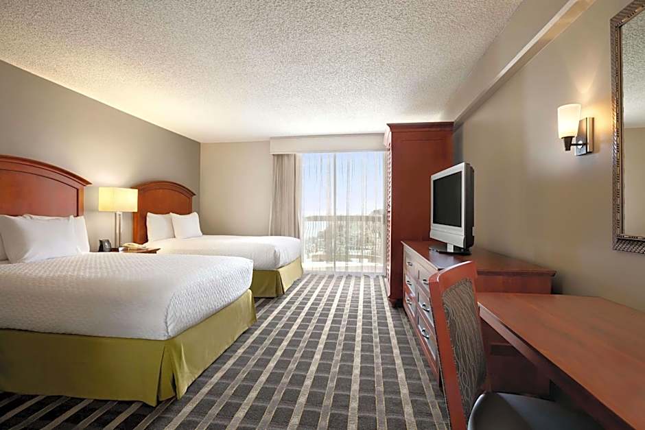 Embassy Suites by Hilton San Francisco Airport Waterfront