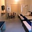South Anchorage Inn